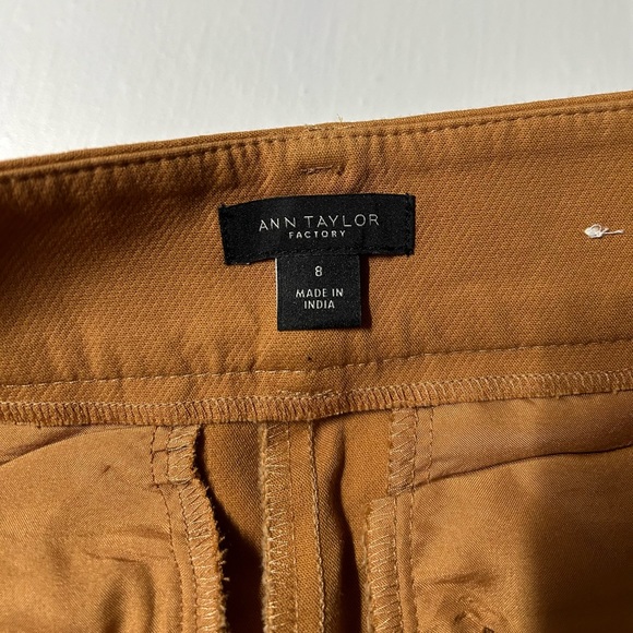 Ann Taylor women’s size 8 ankle pants, mustard colored front zip - Picture 6 of 9